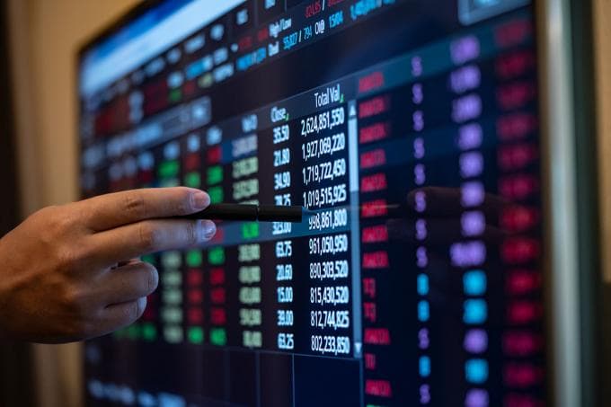 Chatsessie Trends Beleggen: Danny Reweghs beantwoordt uw vragen over de financiële markten