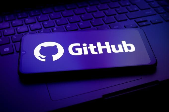 GitHub vecht om relevant te blijven, maar raakt overspoeld door AI-agents