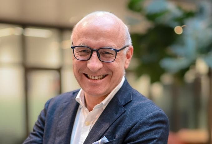 ‘AI vernietigt geen startersbanen, dat doen leiders zonder mensgerichte visie’