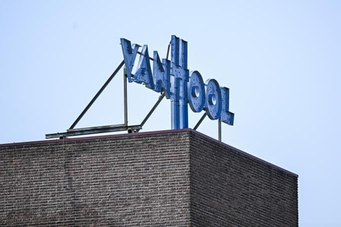 Vlaamse regering biedt mee op terrein Van Hool: ‘Potentieel van 8.600 jobs’