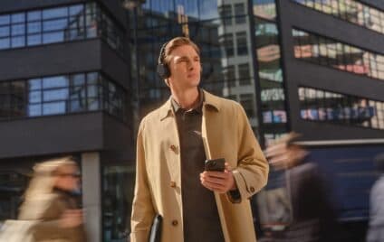 Jabra lanceert drie nieuwe Evolve3-headsets voor hybride, kantoor- en vaste werkplekken