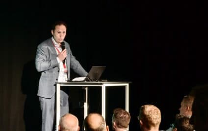 Antwerpse schepen Ken Casier hekelt race to the bottom in cyberbeveiliging