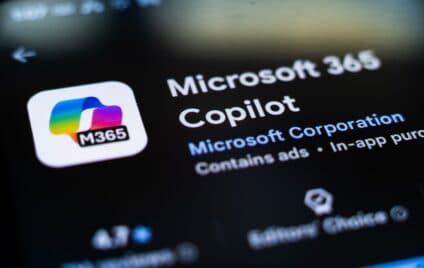 Kwetsbaarheid in Microsoft 365 Copilot laat aanvallers MFA-codes stelen