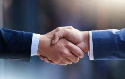 DXC werkt samen met Anthropic voor AI-intregratie in bedrijfssystemen