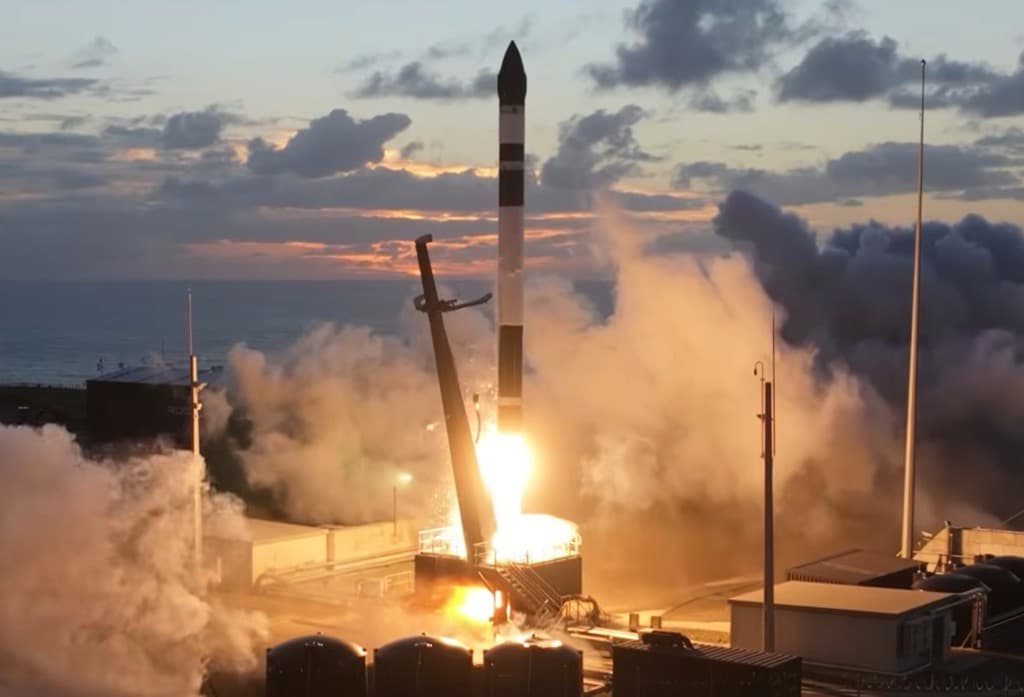 Rocket Lab koopt satellietnetwerk Iridium