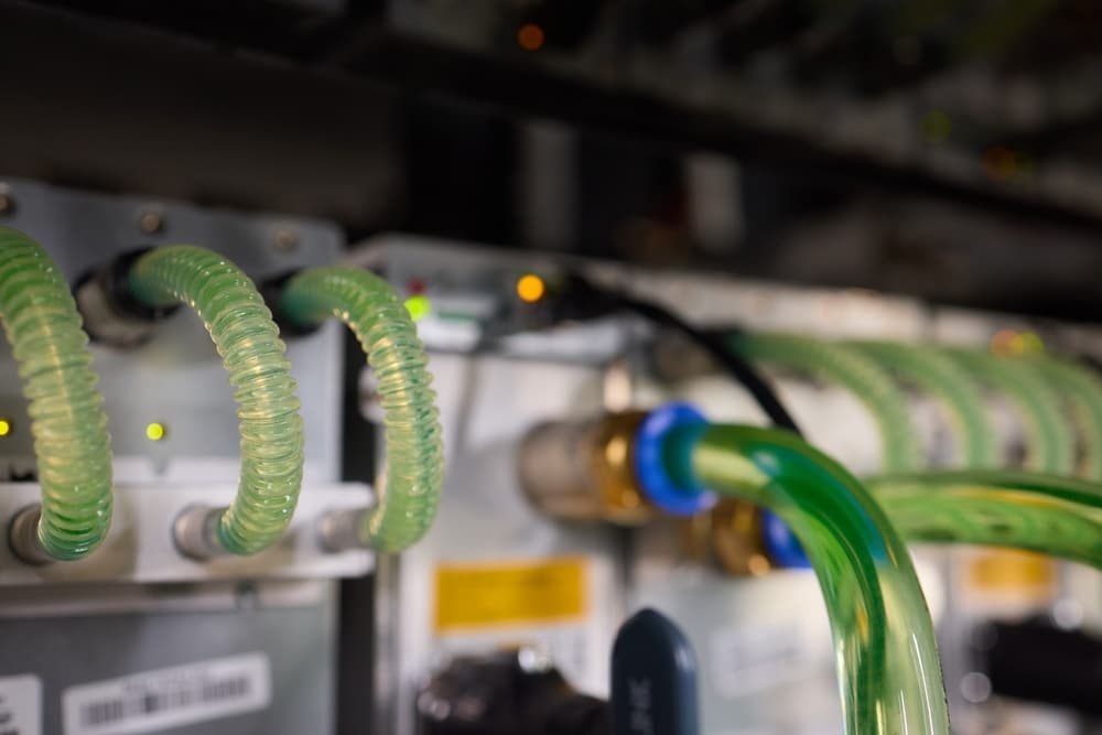 Liquid cooling dwingt datacenters tot andere ontwerpkeuzes
